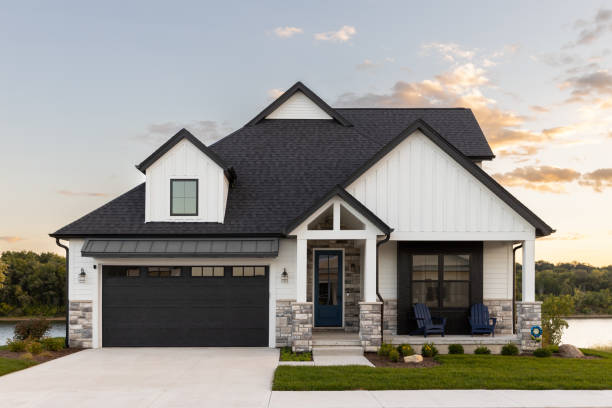 Best Roof Maintenance and Cleaning  in Willow, AK